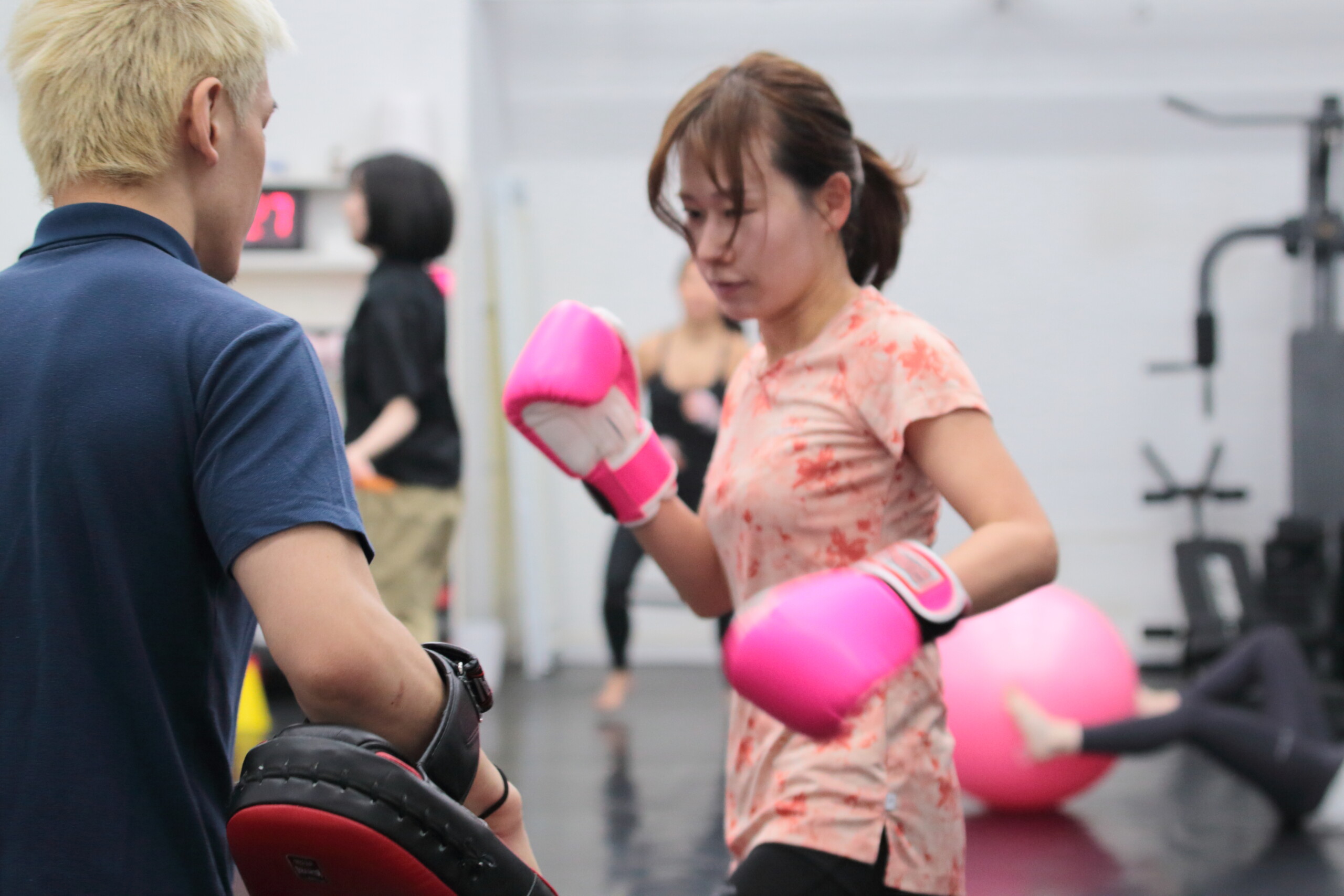 LEFTY GYM LEFTY GYM