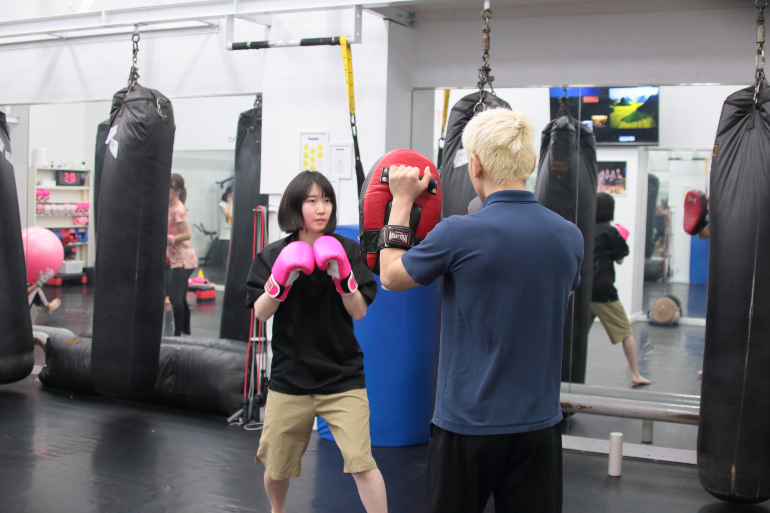 LEFTY GYM LEFTY GYM