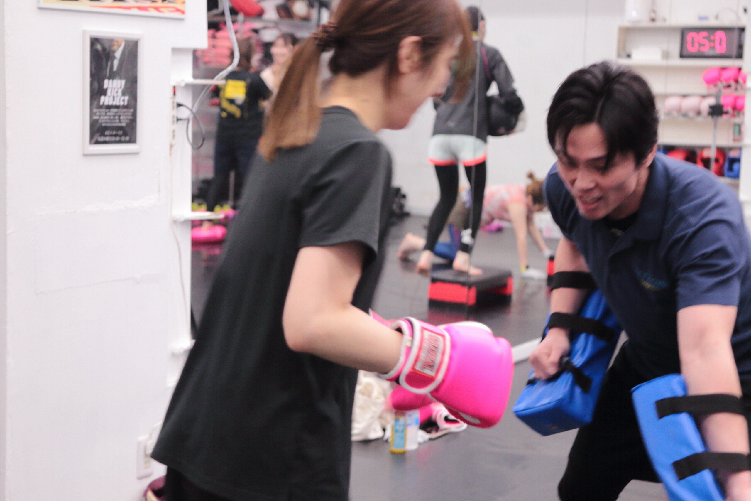 LEFTY GYM