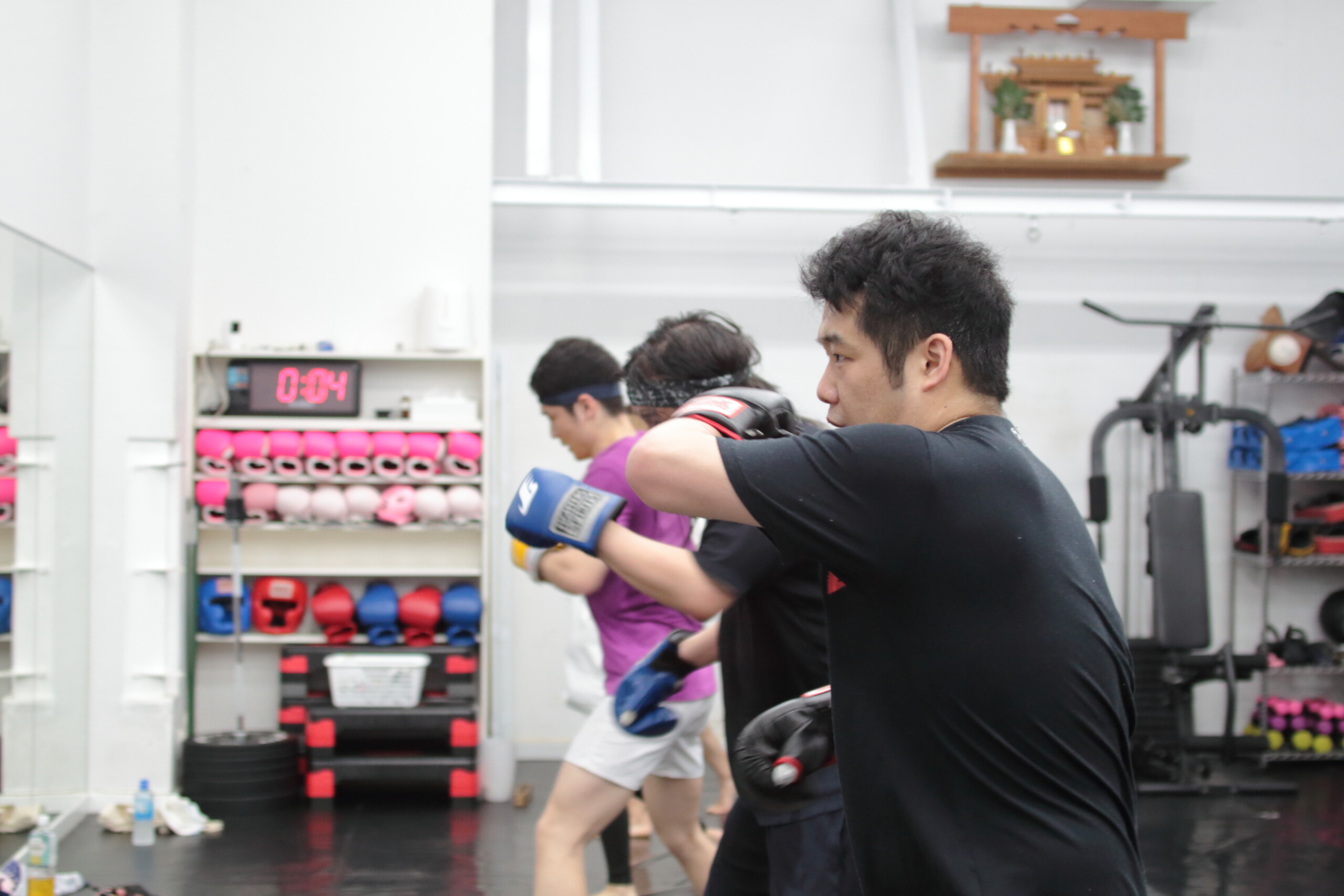 LEFTY GYM