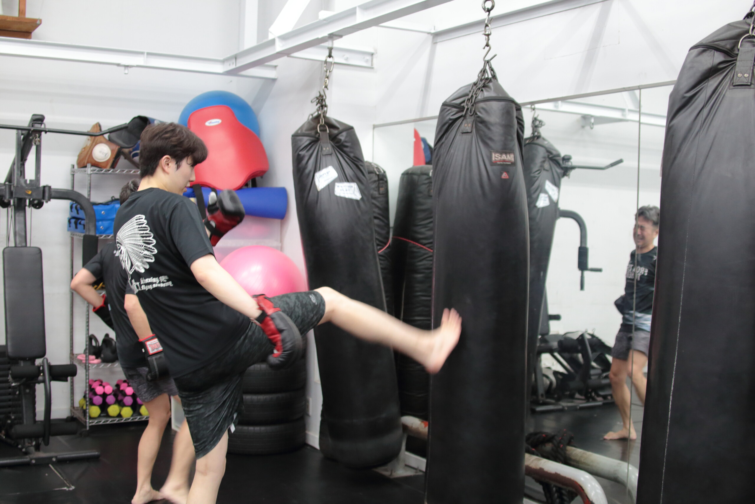 LEFTY GYM LEFTY GYM