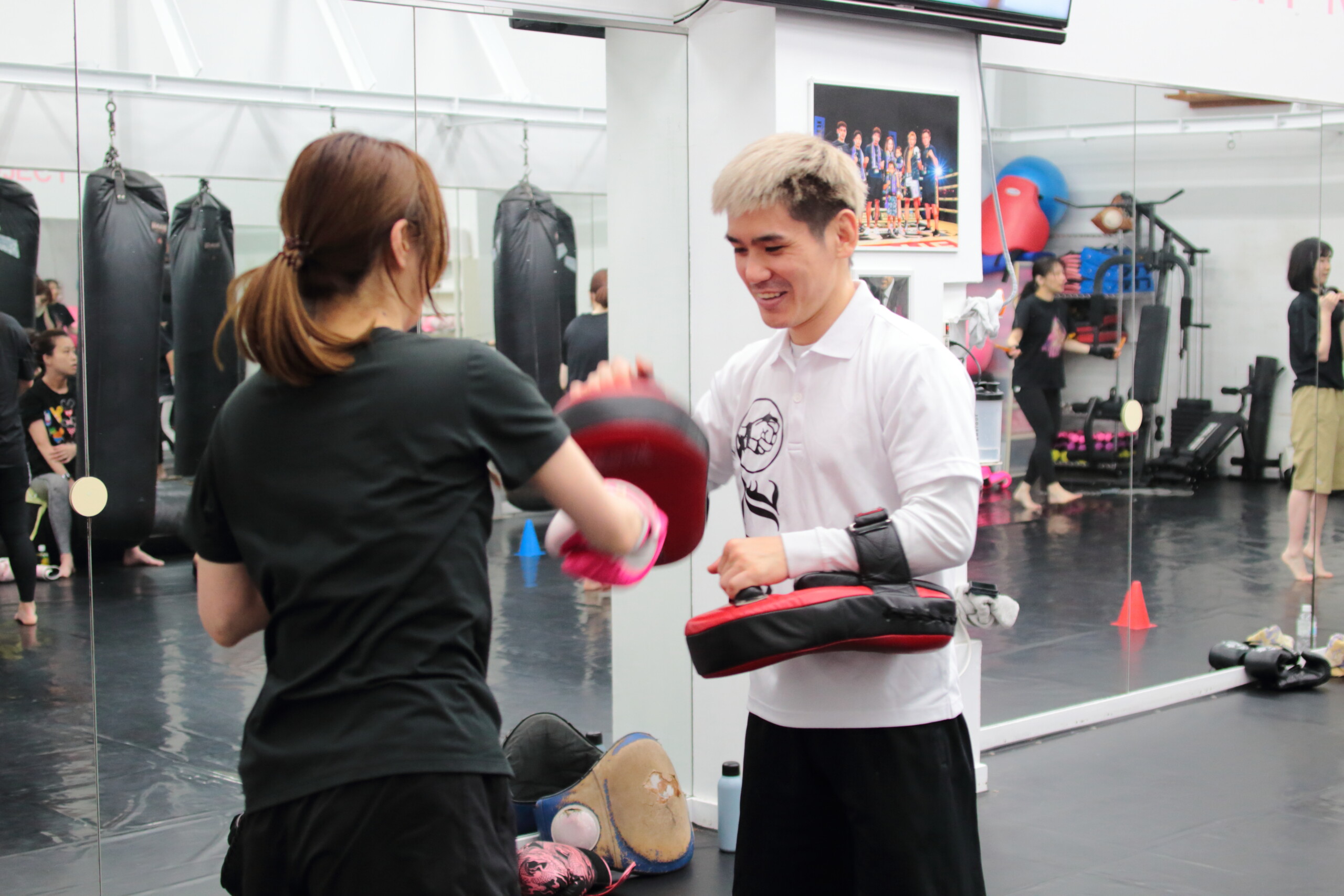LEFTY GYM