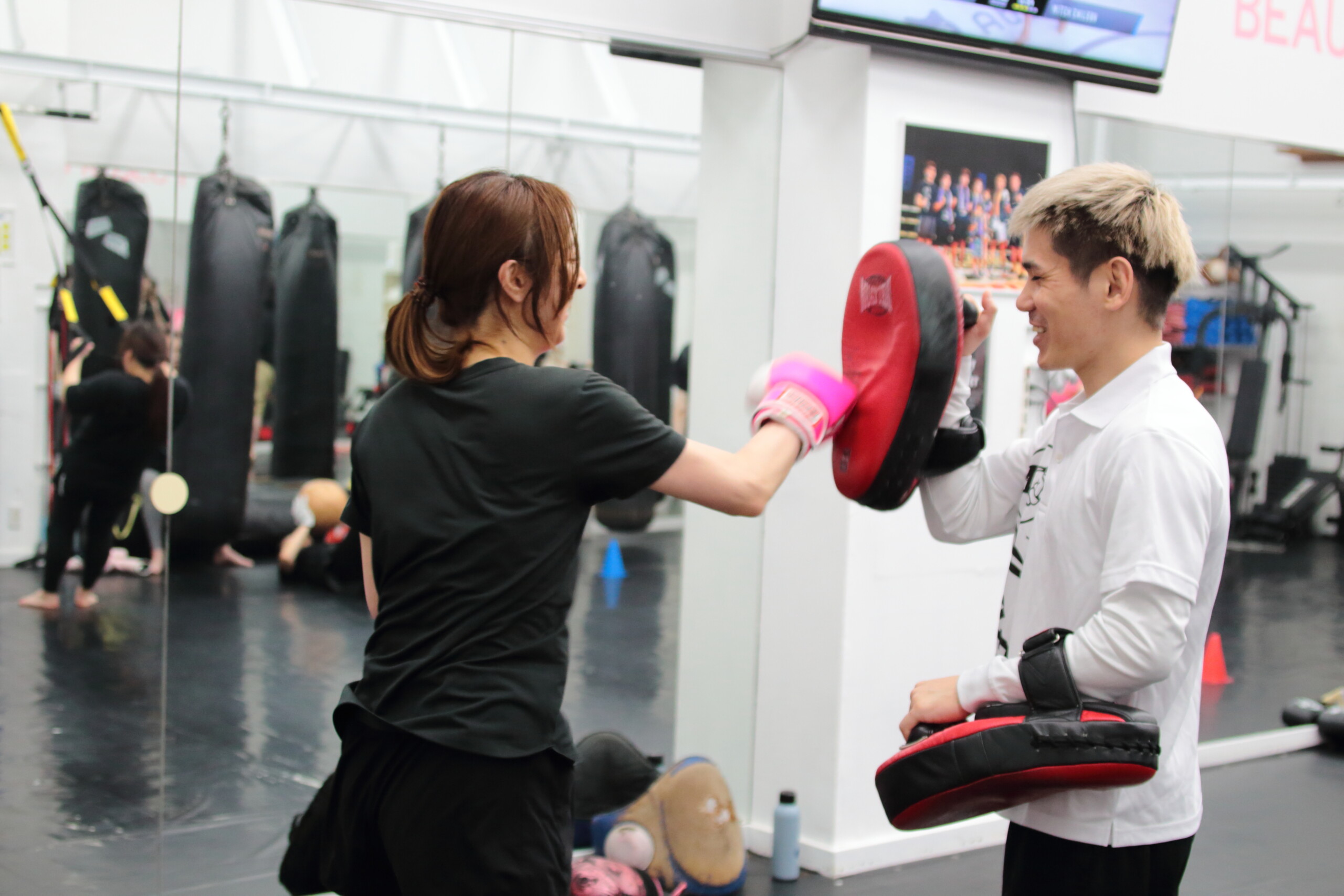 LEFTY GYM