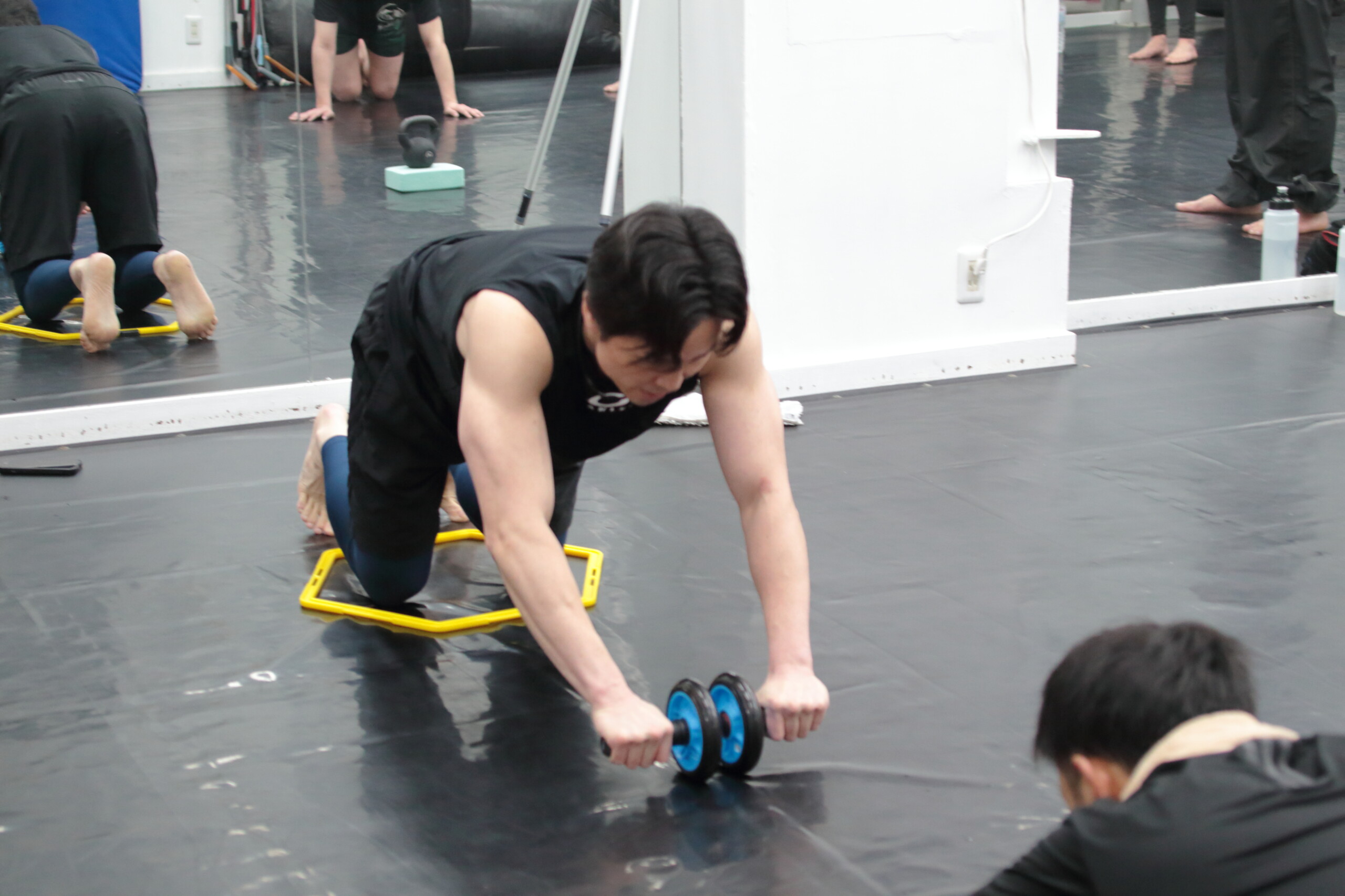 LEFTY GYM