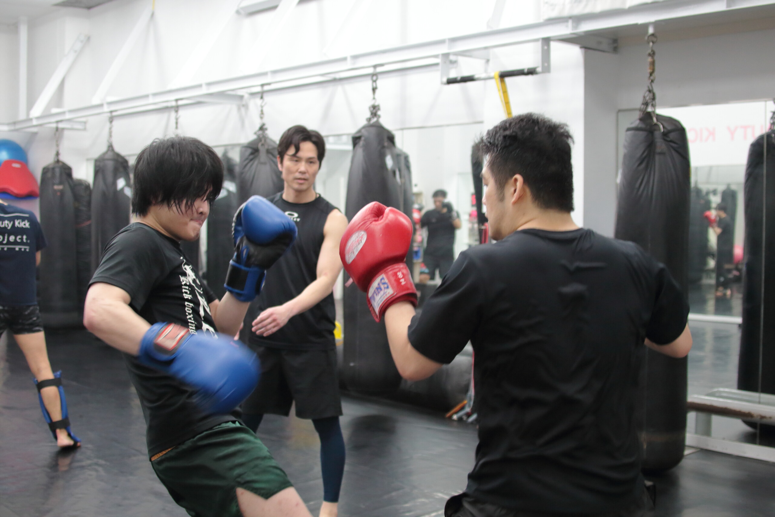 LEFTY GYM LEFTY GYM