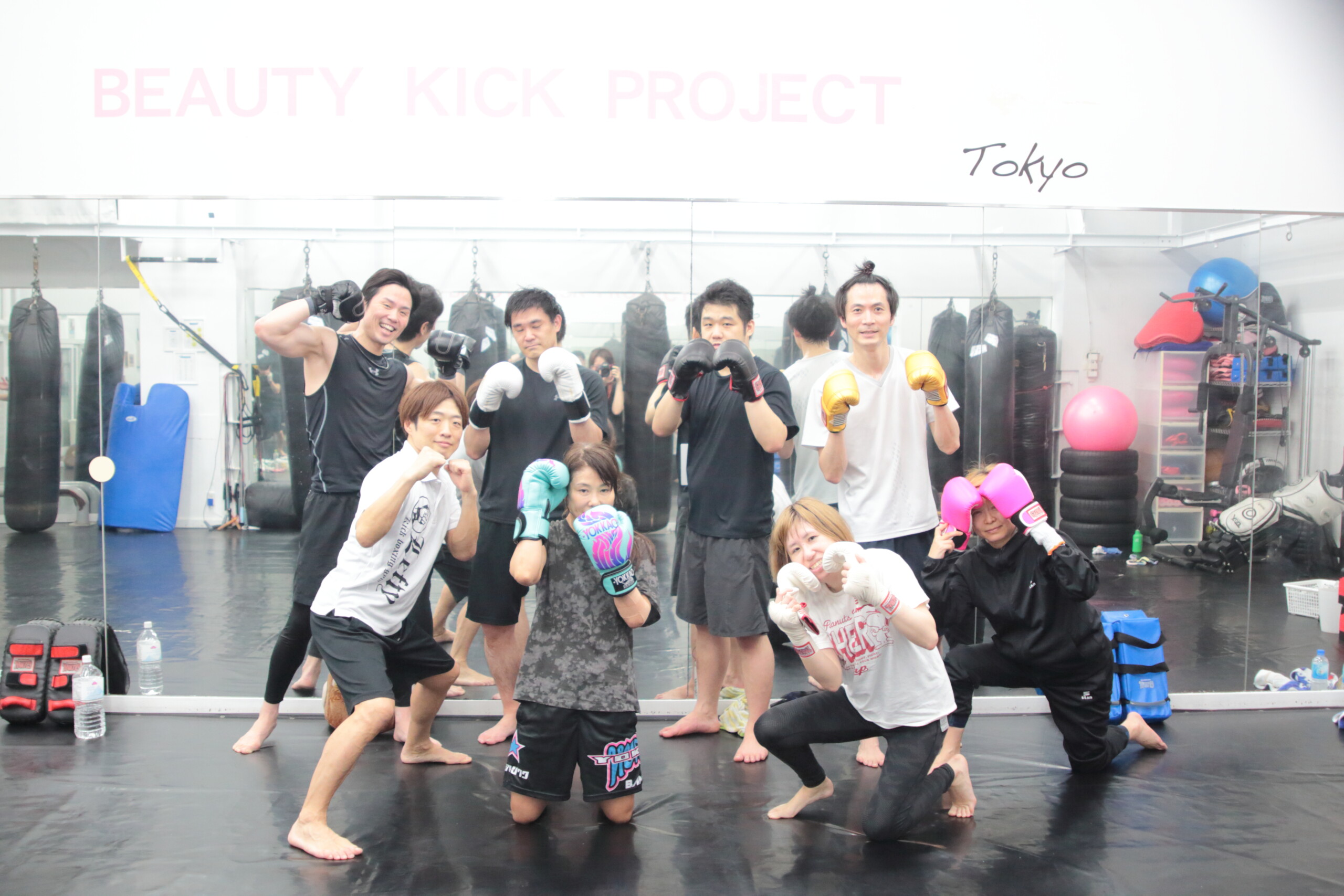 LEFTY GYM LEFTY GYM